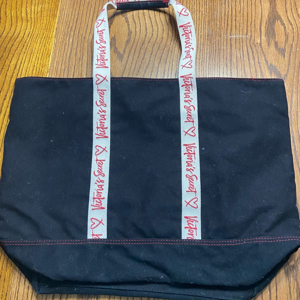 3 Victoria secret totes